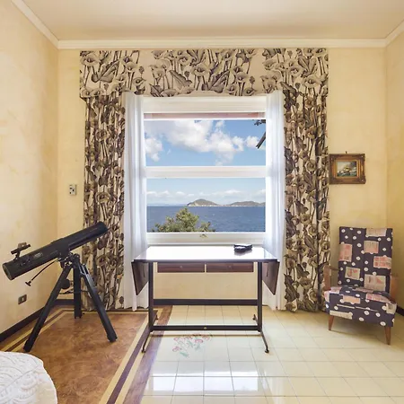 Adriana Villa Marciana Marina (Isola d'Elba)