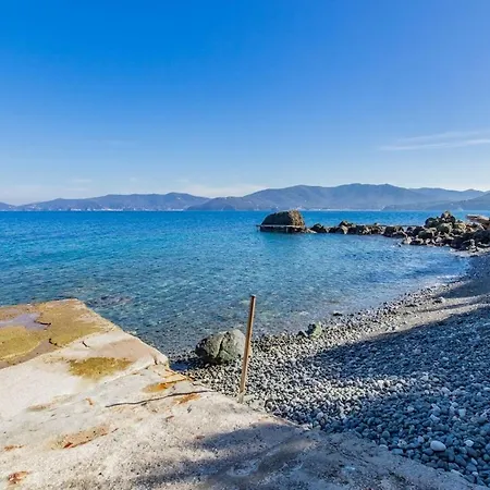Villa Adriana Marciana Marina (Isola d'Elba)